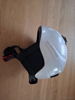 Lyžařská přilba, helma dětská a lyžařské brýle - 2