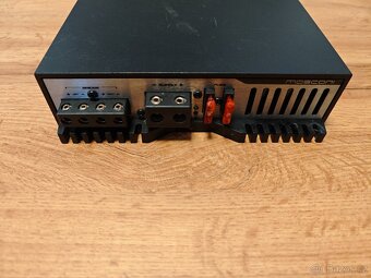 Zesilovač do auta Mosconi Gladen 240.2 - 2