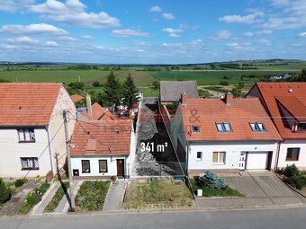 Stavební pozemek Šakvice - 2