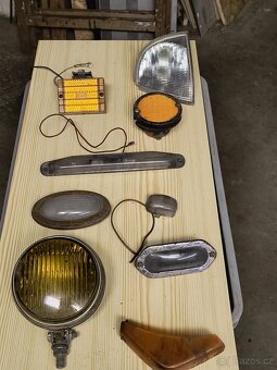 Věci na starší vozy - 2