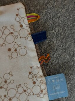 Fusak do autosedačky/ vajíčka - 2