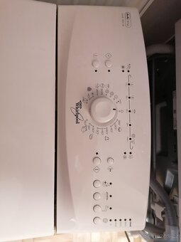 Pračka Whirlpool vrchem plněná - 2