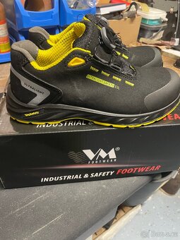 Pracovní boty vel.37 - 2