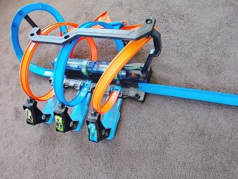 Hot Wheels dráha - 2
