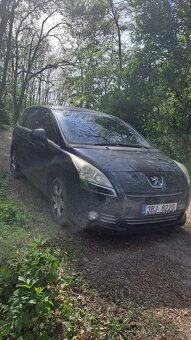 Peugeot 5008 - 2
