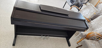 Digitální piano YAMAHA - 2