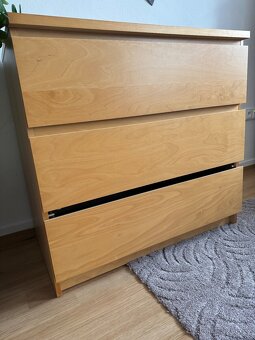 Nabízím komodu Ikea - 2
