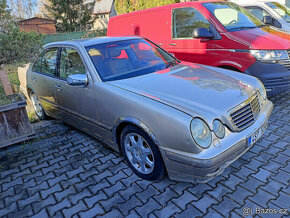 Mercedes-benz E320 CDI Lorinser Elegance,r.2000,Ř6 válec. - 2