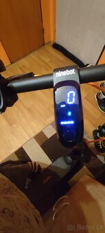 Elektro koloběžka Ninebot Kick Scooter F12 Plus D - 2