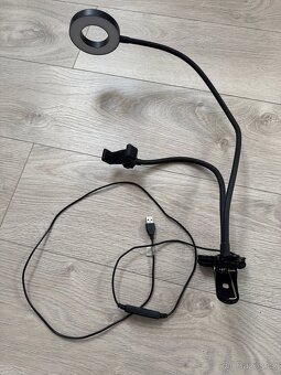 Držák mobilního telefonu a lampa na točení videí - 2