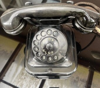 Starý telefon Tesla - 2