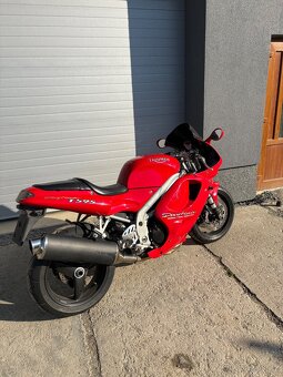 Triumph daytona t595 955 - 2