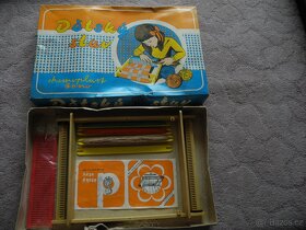 Retro hračka - 2