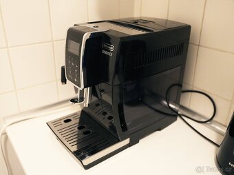 Kávovar DeLonghi ECAM 350.55.B - 2