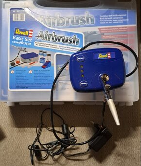Airbrush set Revell - 2