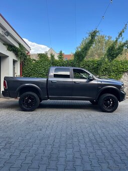 Dodge ram 1500 - 2