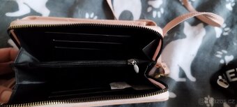 Prodám novou crossbody dámskou peněženku/kabelku - 2