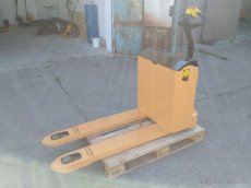 Yale MP-16 - 2