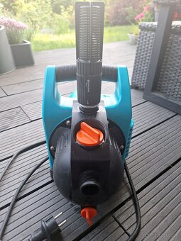 Prodám zahradní čerpadlo Gardena 3000/4 - 2