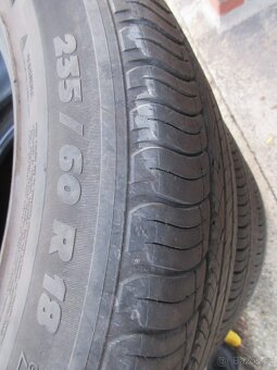 MICHELIN LATITUDE TOUR HP 235/65 R 18 - 2