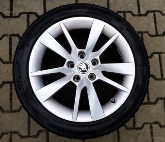 Alu kola originál Škoda Octavia III 5x112 R17 Trius - 2