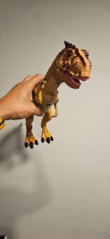 Dinosauři - 2