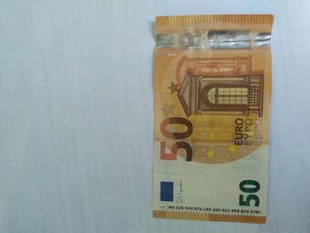 Padesáti eurová bankovka s vadou tisku - 2