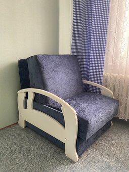 Modré masivní rozkládací křeslo - 2