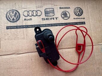 Zamok nadrze (Motorček) nádrže Audi/Volkswagen - 2