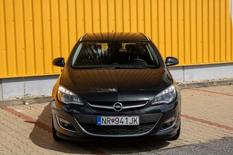 Opel Astra Sport Tourer ST 2.0 CDTI - 2