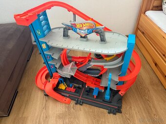 Hotwheels garage / garáž na autíčka - 2