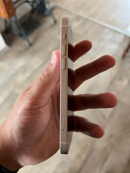 iPhone 12 - 2