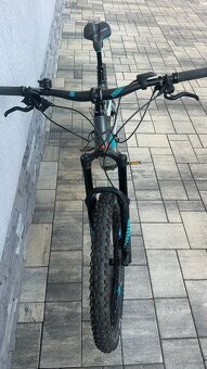 Cube elektro celopéro - 2