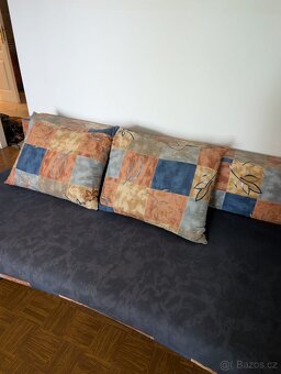 Rozkladaci gauč / postel - 2