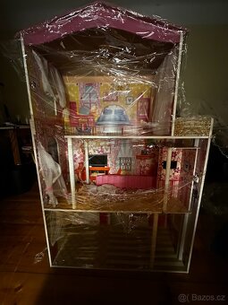 Domeček pro barbie - 2