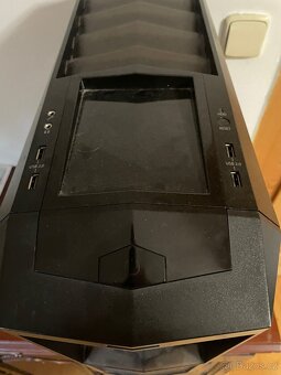 Z11 high performance pc skříň - 2
