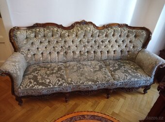 Krásný starožitný nábytek - 2