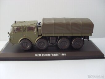 Model TATRA 813 8x8 KOLOS 1:43-zelená - 2