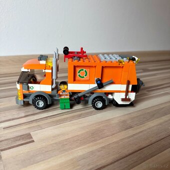 LEGO City 7991 Popelářský vůz - 2