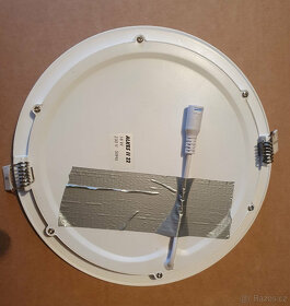 LED světlo (svítidlo) zapuštěné 22 a 17mm kulaté - 2