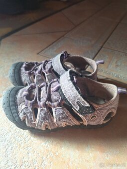 Dívčí sandály Loap, vel.26 - 2