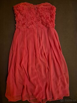 Šaty bez ramínek AMISU 36 - 2