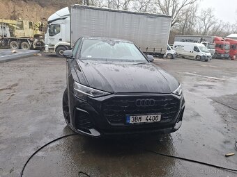 AUDI Q8 r.v.25 najeto 20tis km - 2