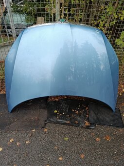 Skoda Fabia 2 facelift - přední kapota - 2