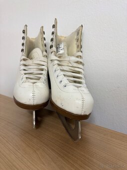 dámské brusle 36 - 2
