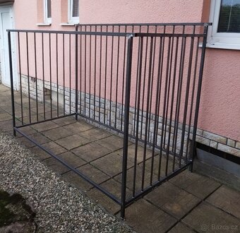 Dřevník-přístřešek na dřevo - 2