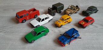 autíčka - modely Solido Francie - 2