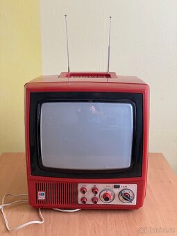 Televize - přenosný televizor Junosť C401 - 2