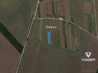 Pole 1 384 m², Podíl 33 % o výměře 461 m² - 2