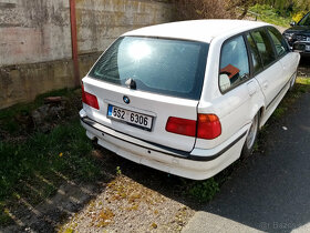 BMW 528i KOMBI, barva bílá, Schnitzer - 2